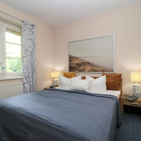 Appartement Haus Kienappel Haus Kienappel, App 01 Ahrenshoop