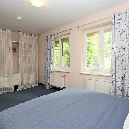 Appartement Haus Kienappel Haus Kienappel, App 01 Ahrenshoop